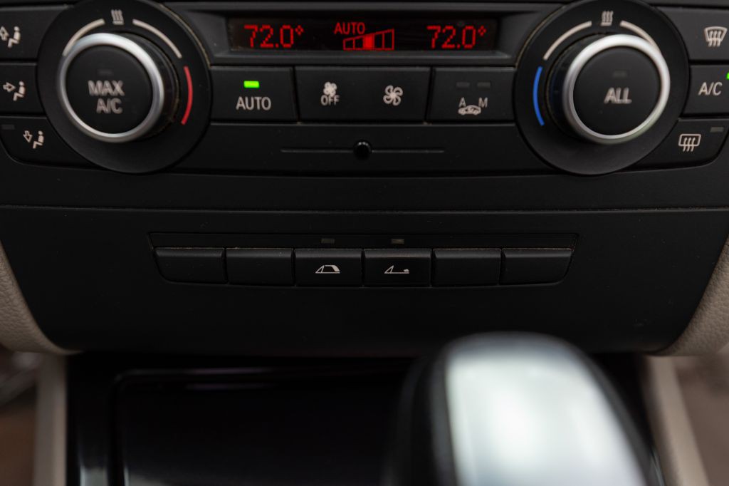 2013 BMW 1 Series Image 43