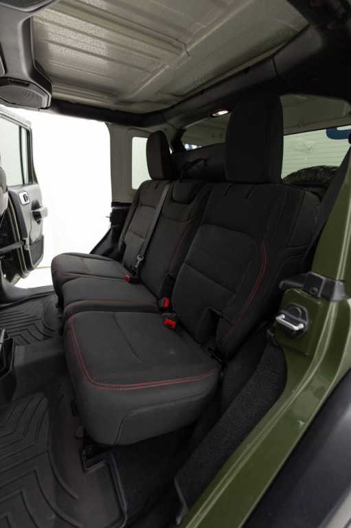 2021 Jeep Wrangler Unlimited Image 38