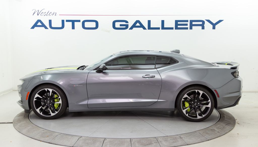 2021 Chevrolet Camaro Image 2