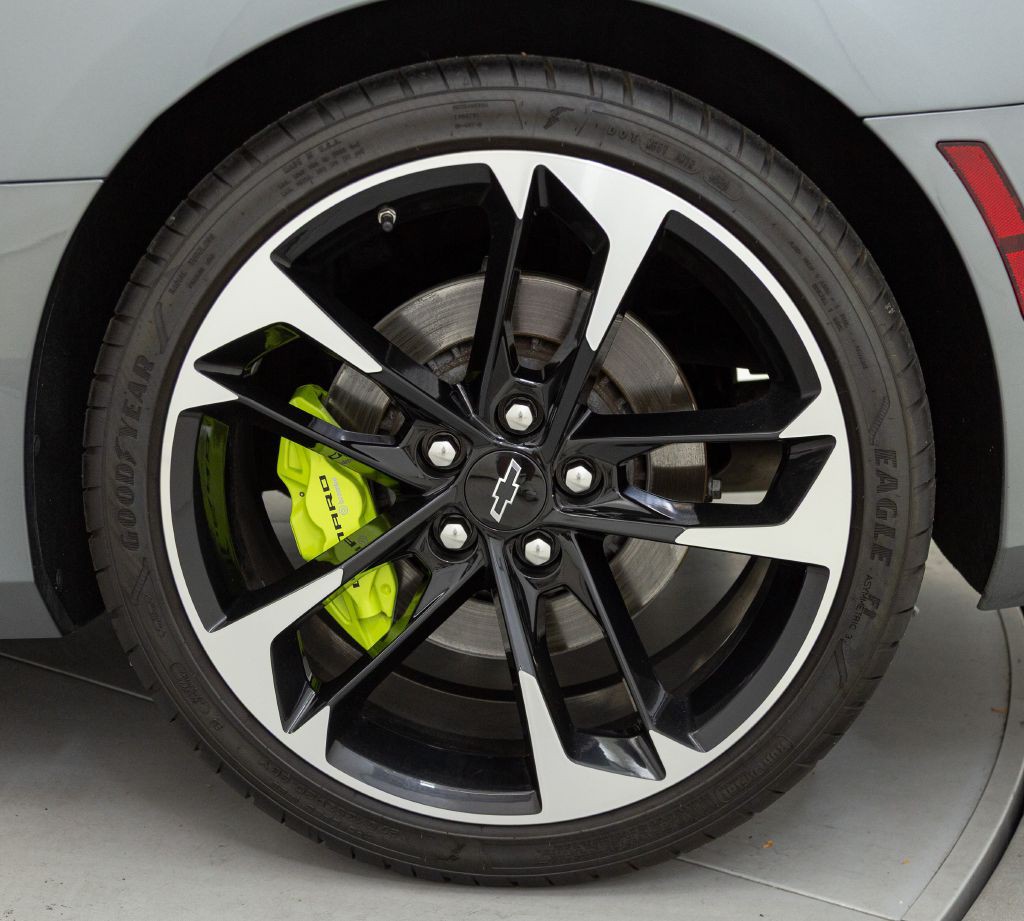 2021 Chevrolet Camaro Image 20