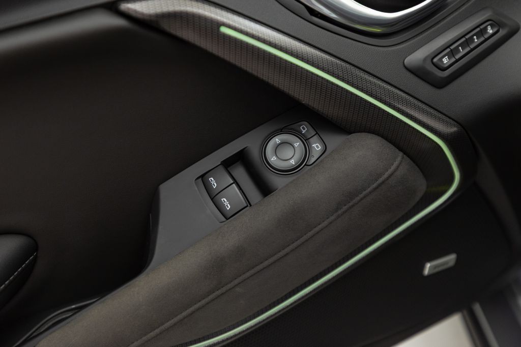 2021 Chevrolet Camaro Image 33