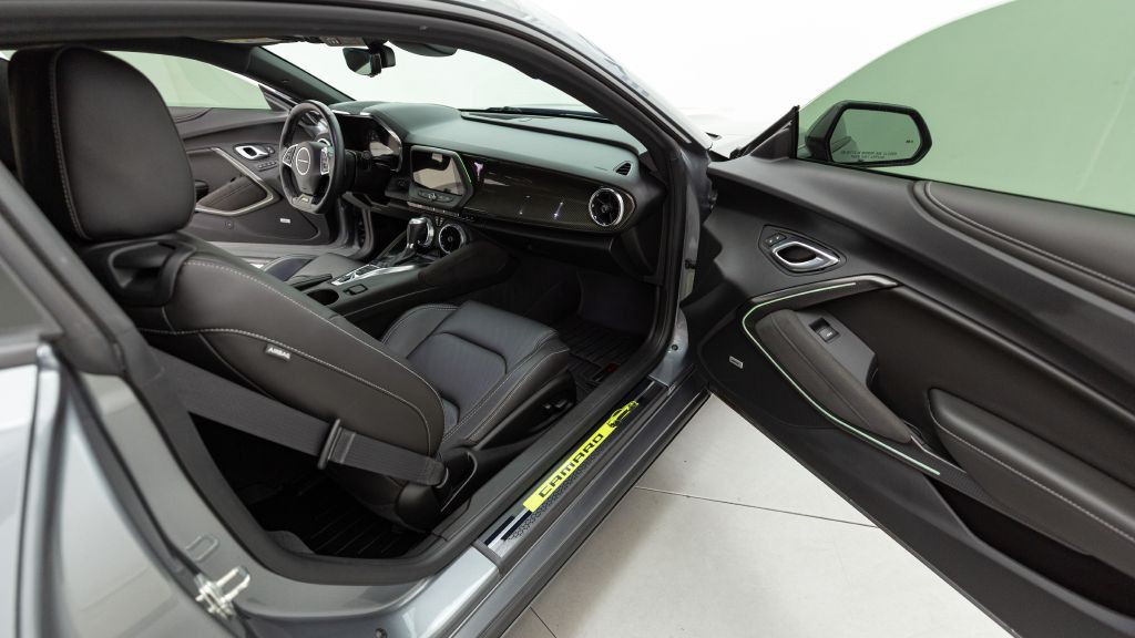 2021 Chevrolet Camaro Image 40