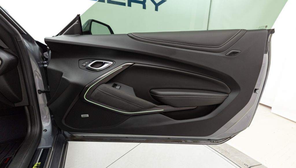 2021 Chevrolet Camaro Image 41