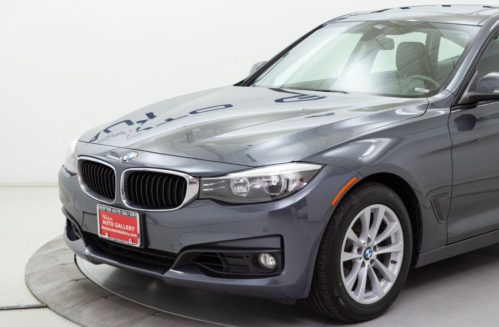 2014 BMW 3 Series Image 9