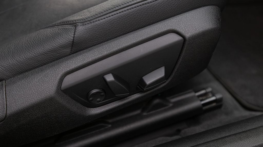 2014 BMW 3 Series Image 37