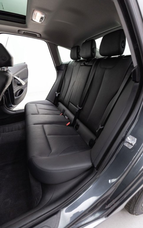 2014 BMW 3 Series Image 44