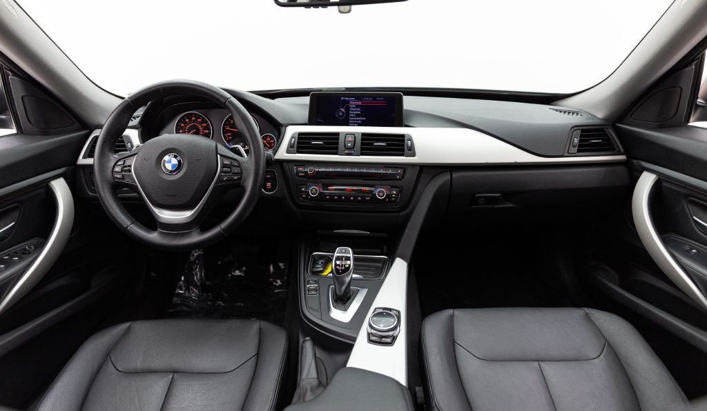 2014 BMW 3 Series Image 54