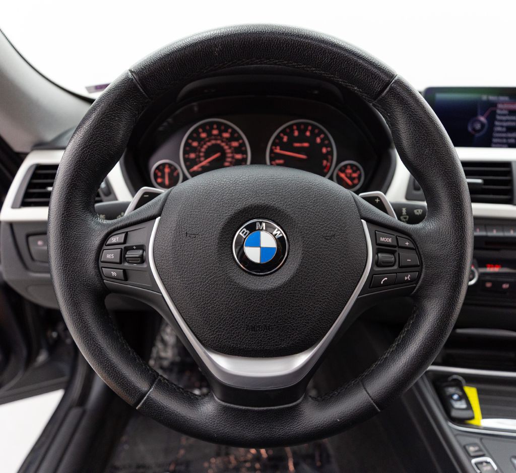 2014 BMW 3 Series Image 66