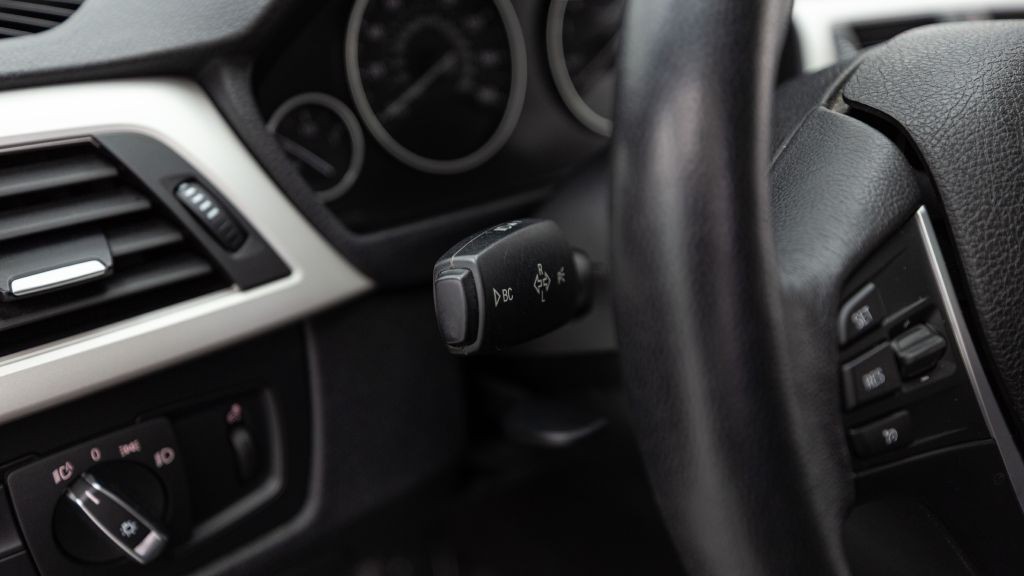 2014 BMW 3 Series Image 71