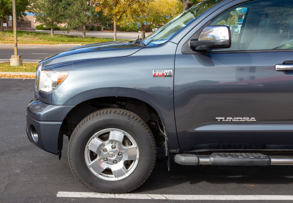 2010 Toyota Tundra Image 3