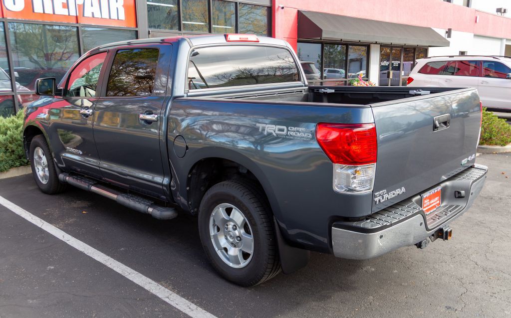2010 Toyota Tundra Image 7