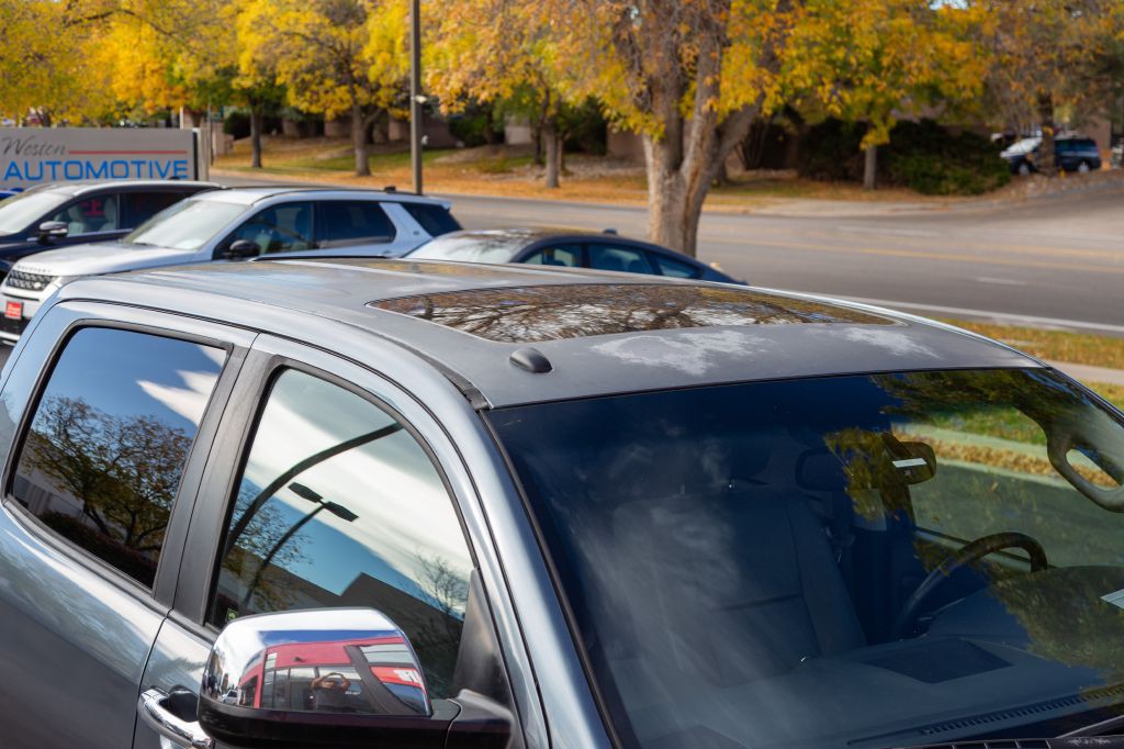 2010 Toyota Tundra Image 24