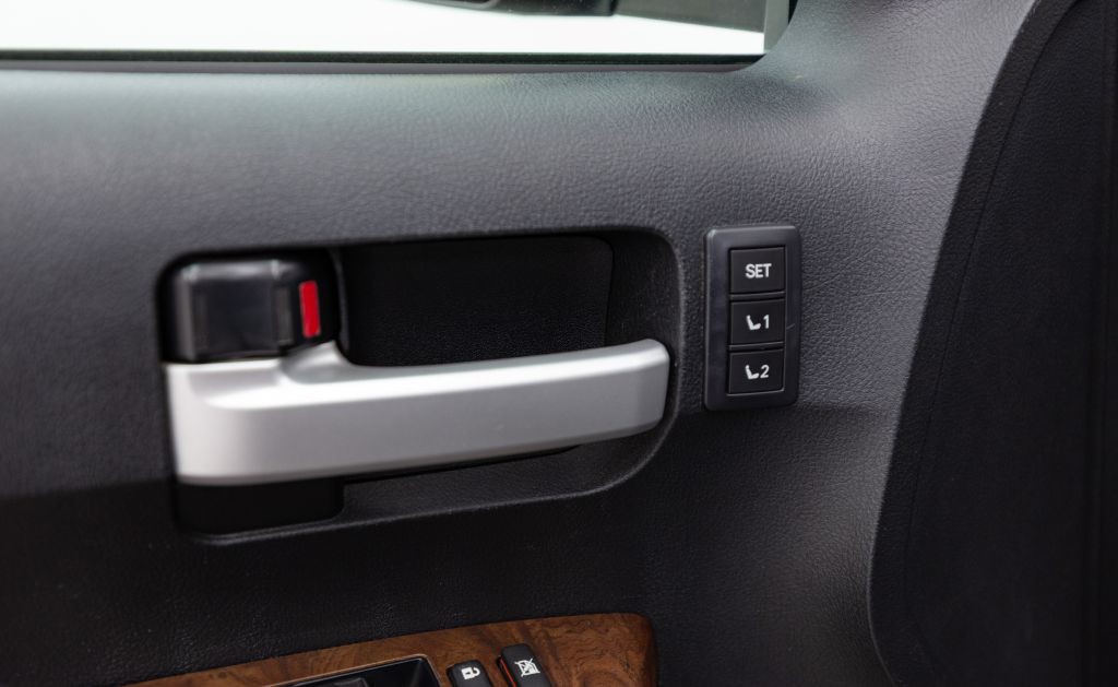 2010 Toyota Tundra Image 31