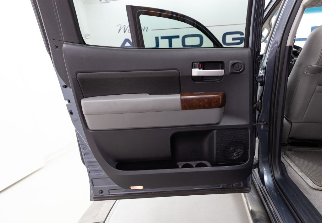 2010 Toyota Tundra Image 40
