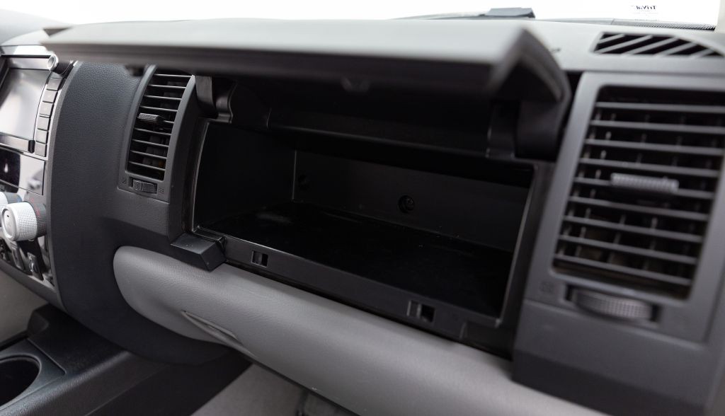 2010 Toyota Tundra Image 50