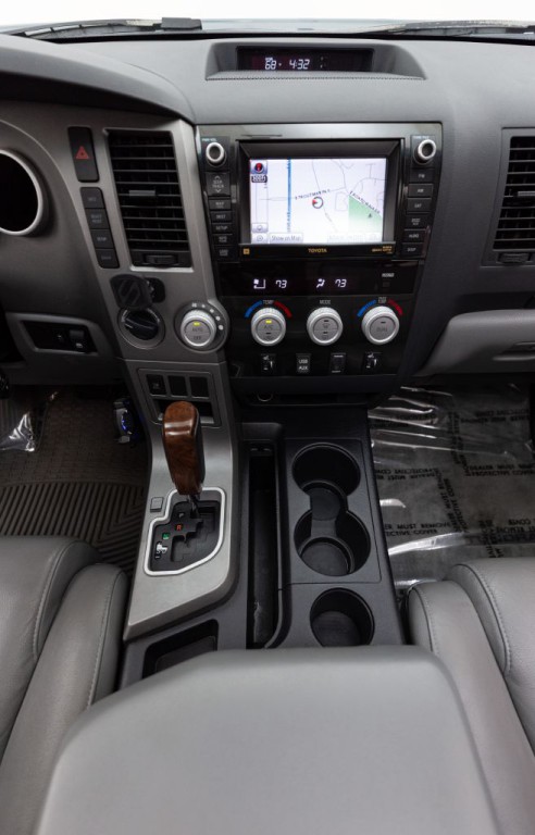 2010 Toyota Tundra Image 53