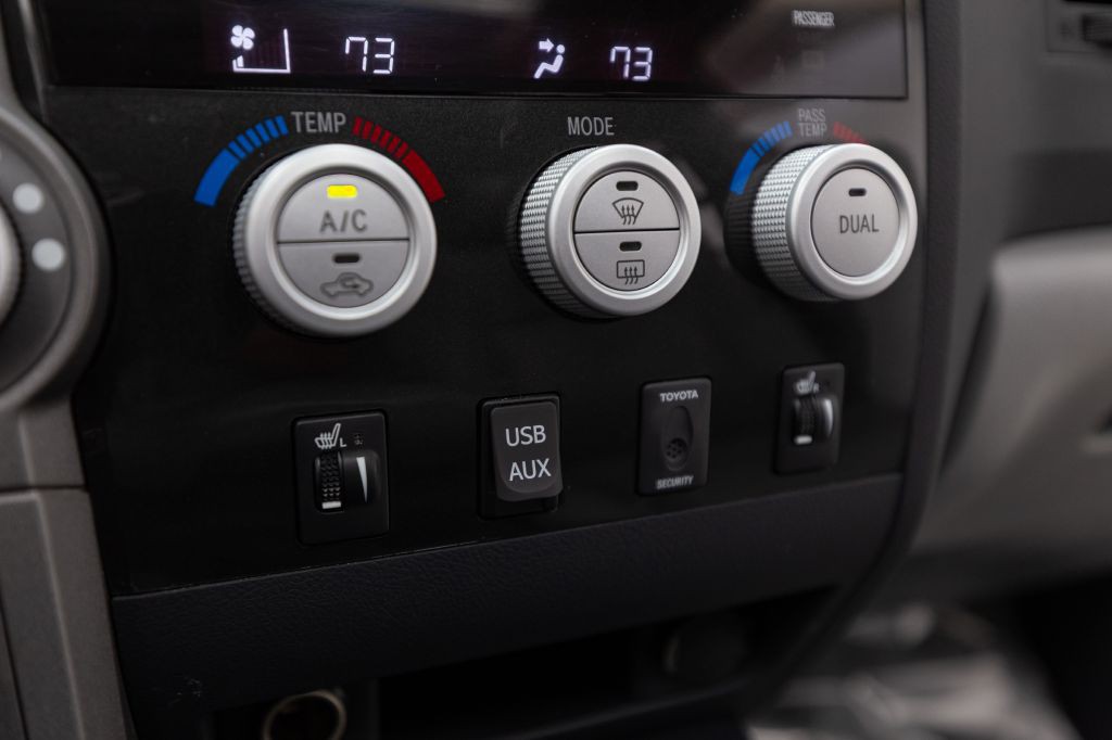 2010 Toyota Tundra Image 57