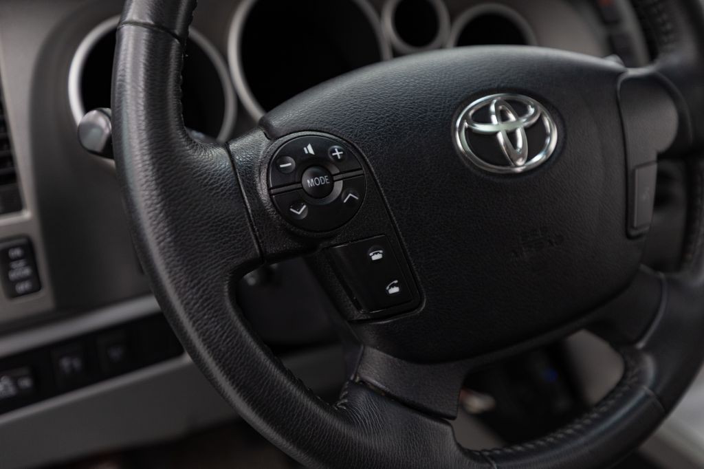 2010 Toyota Tundra Image 68