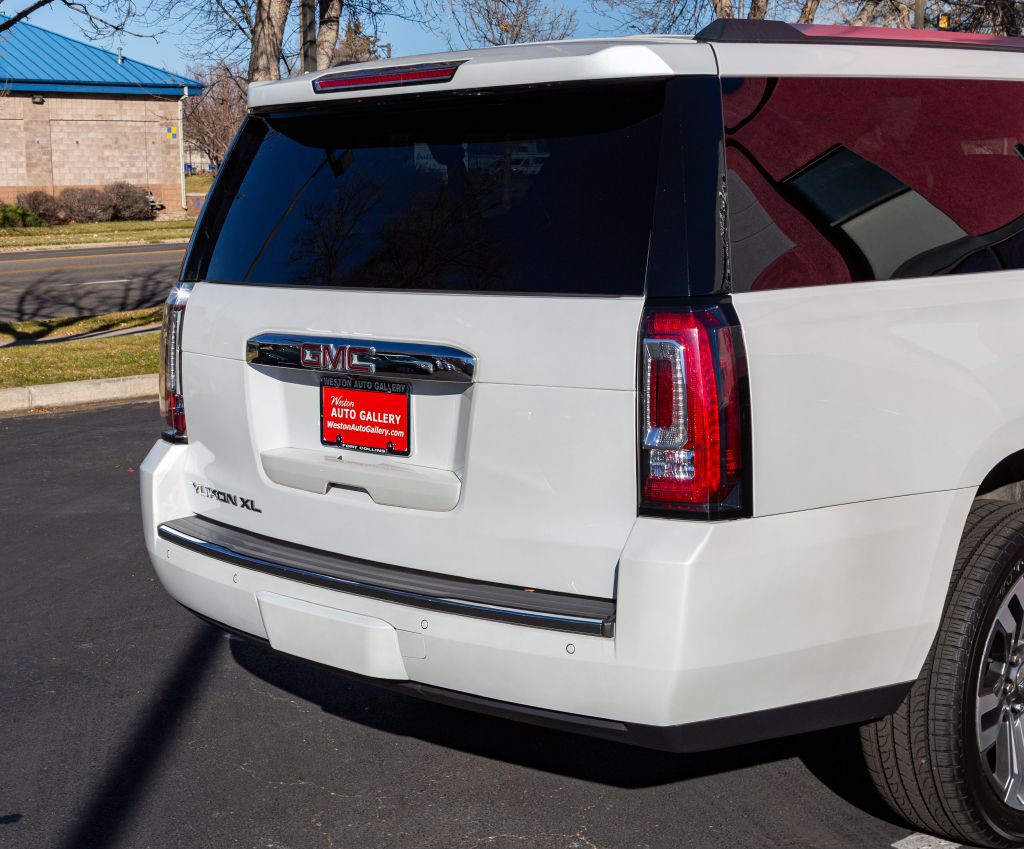 2018 GMC Yukon Image 21