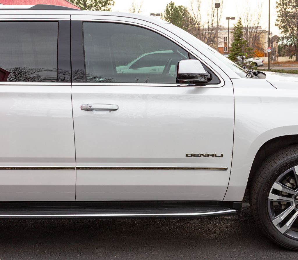 2018 GMC Yukon Image 43