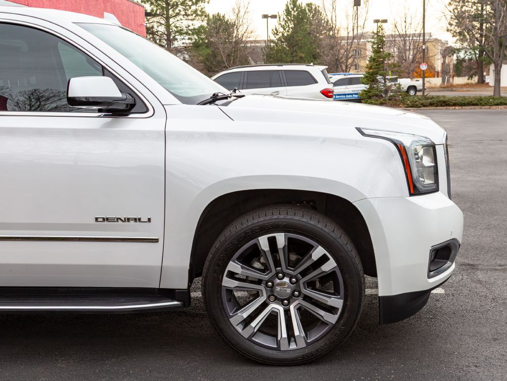 2018 GMC Yukon Image 44