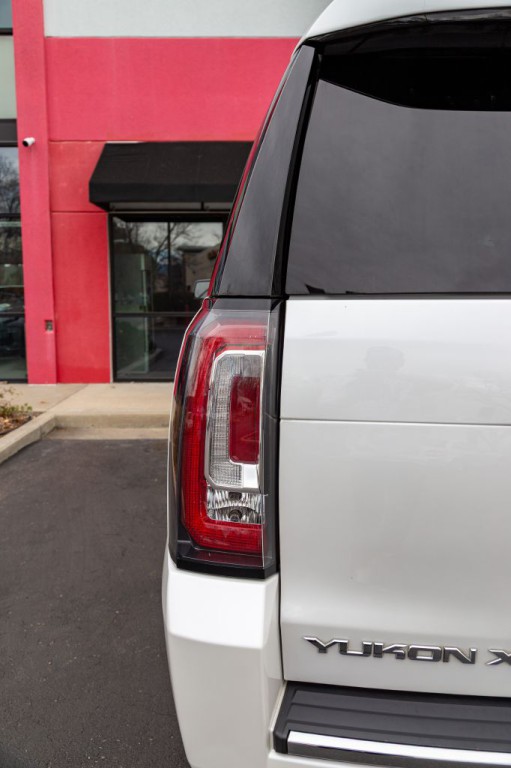 2018 GMC Yukon Image 52