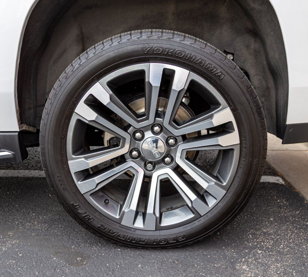 2018 GMC Yukon Image 63