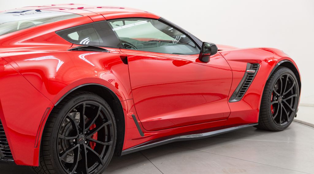 2017 Chevrolet Corvette Image 16