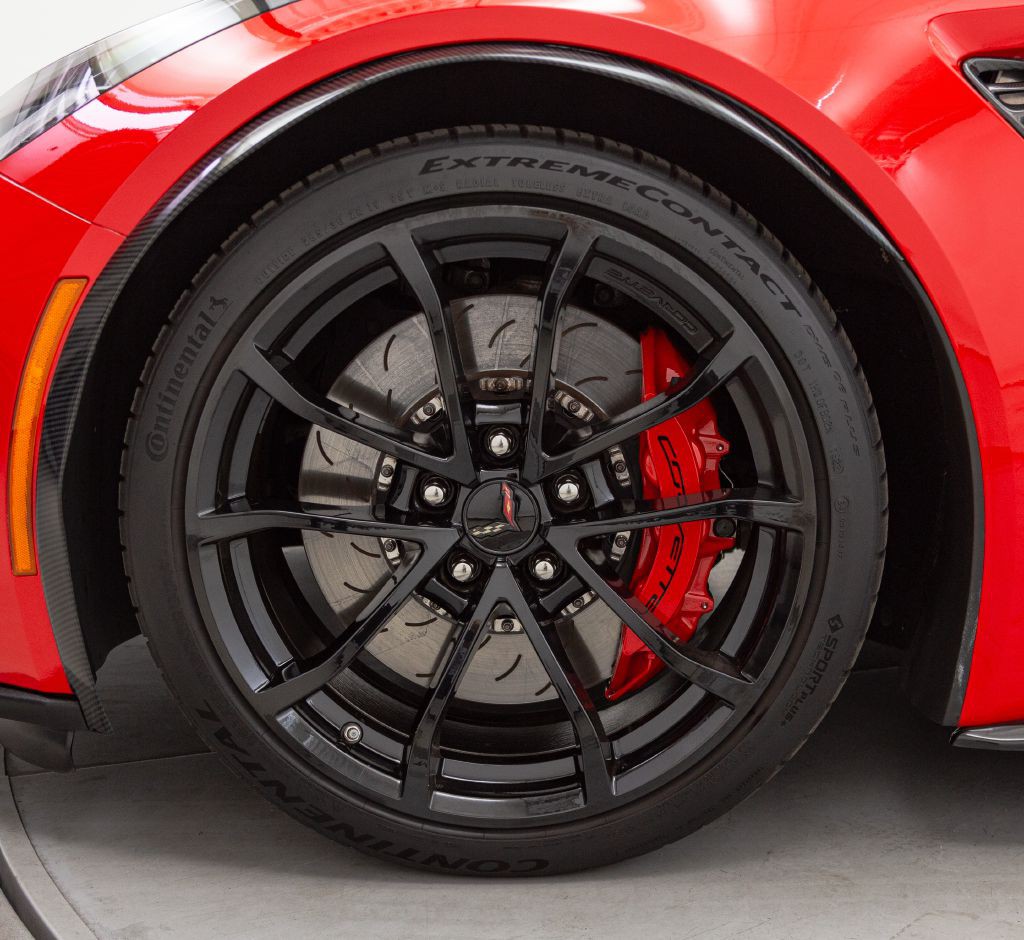 2017 Chevrolet Corvette Image 19