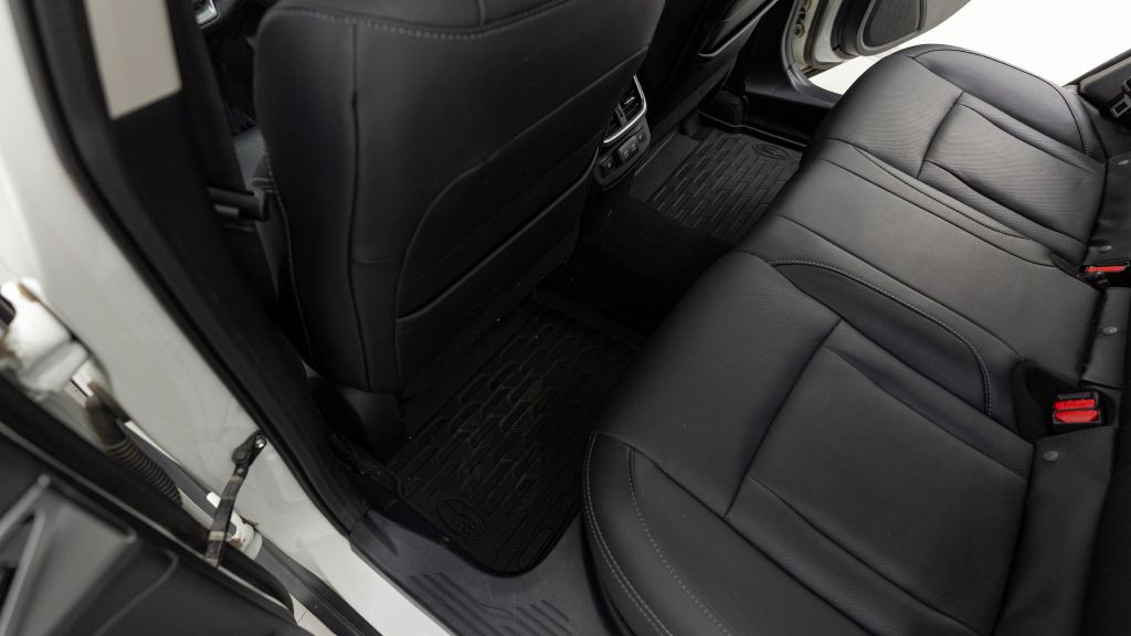 2022 Subaru Outback Image 43