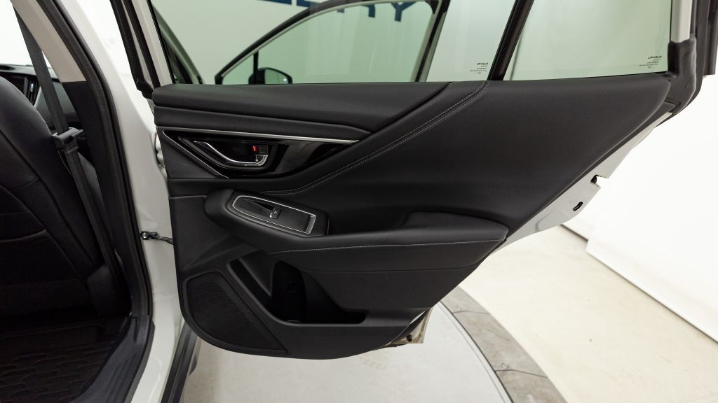 2022 Subaru Outback Image 45