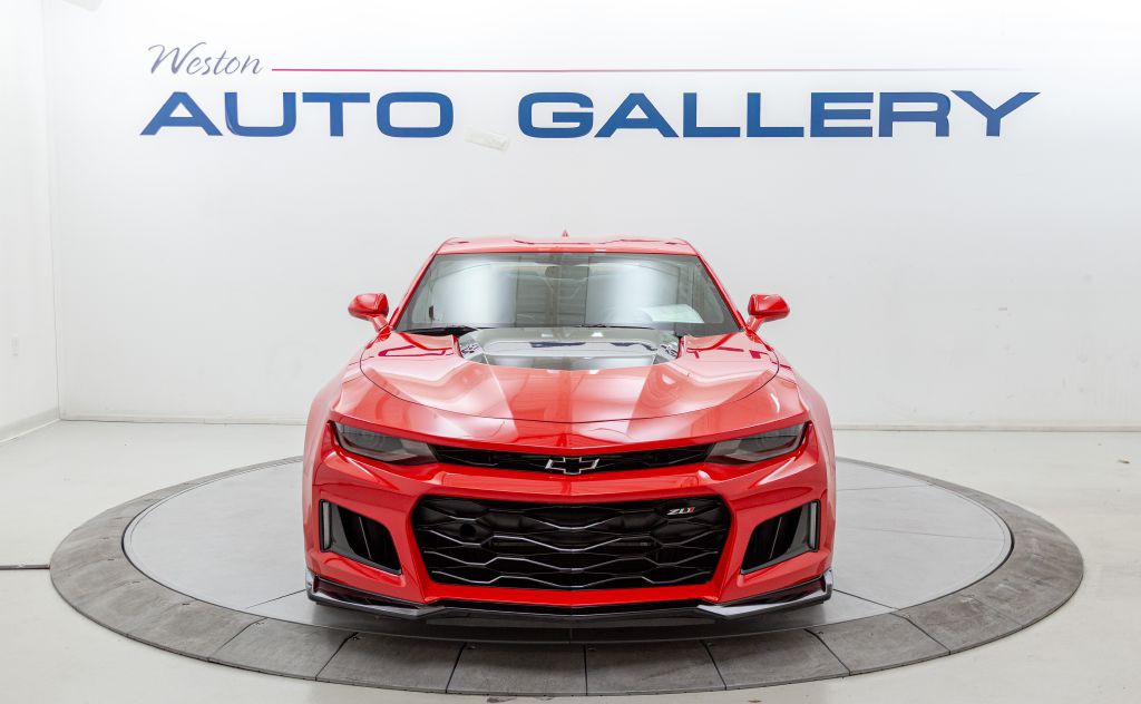 2018 Chevrolet Camaro Image 8