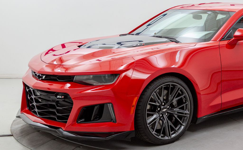 2018 Chevrolet Camaro Image 9
