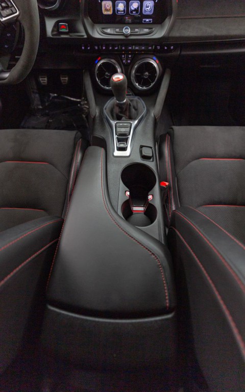 2018 Chevrolet Camaro Image 46