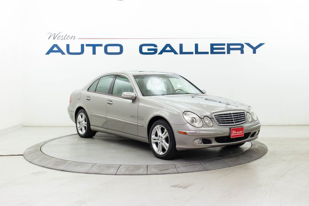 2005 Mercedes-Benz E-Class Image 7