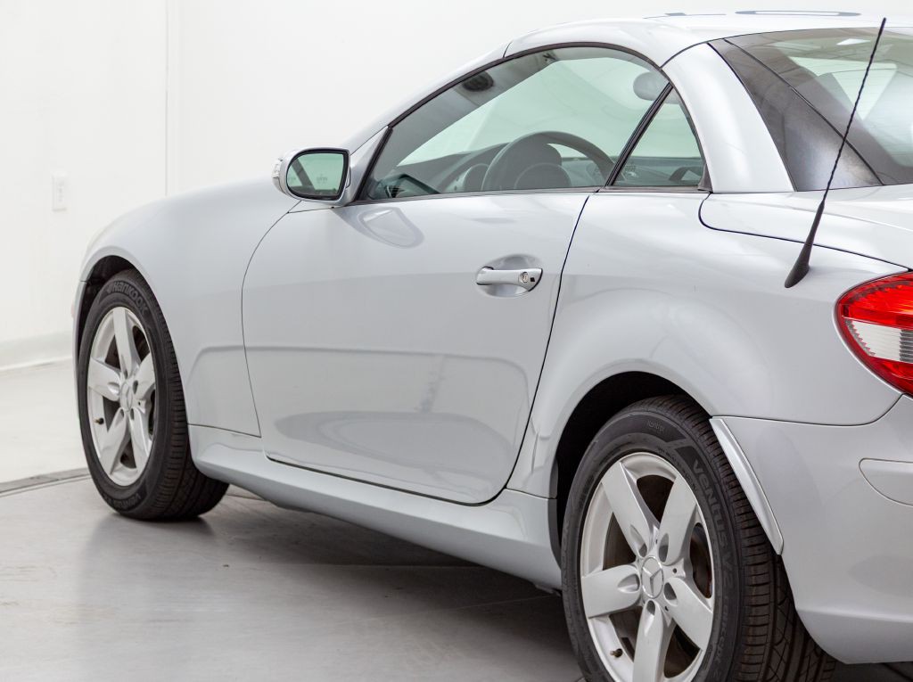 2006 Mercedes-Benz SLK-Class Image 13