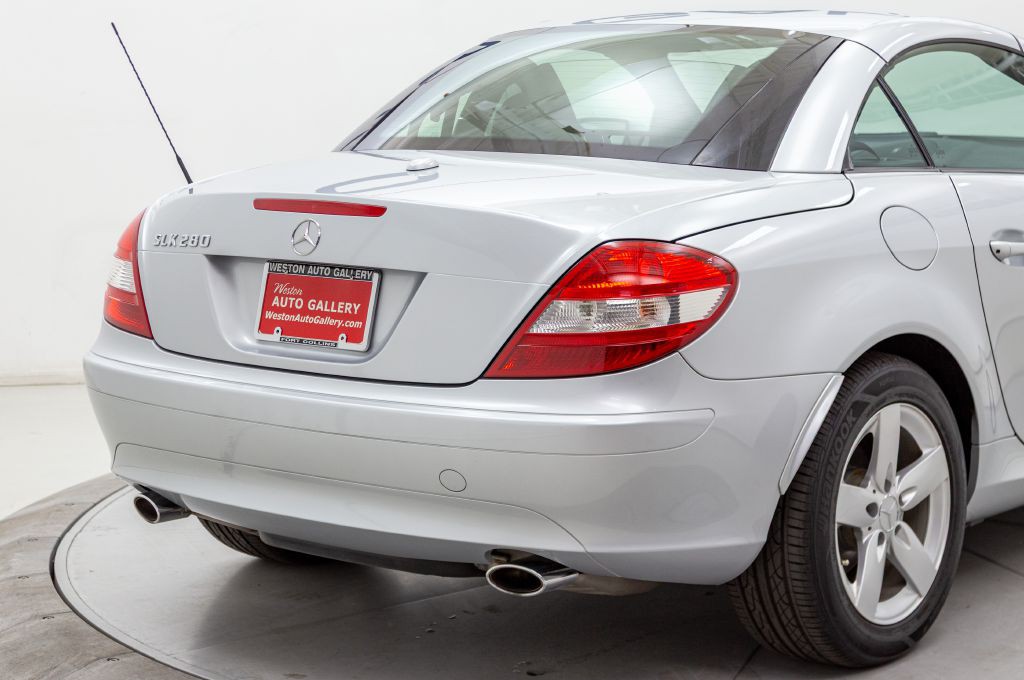 2006 Mercedes-Benz SLK-Class Image 15
