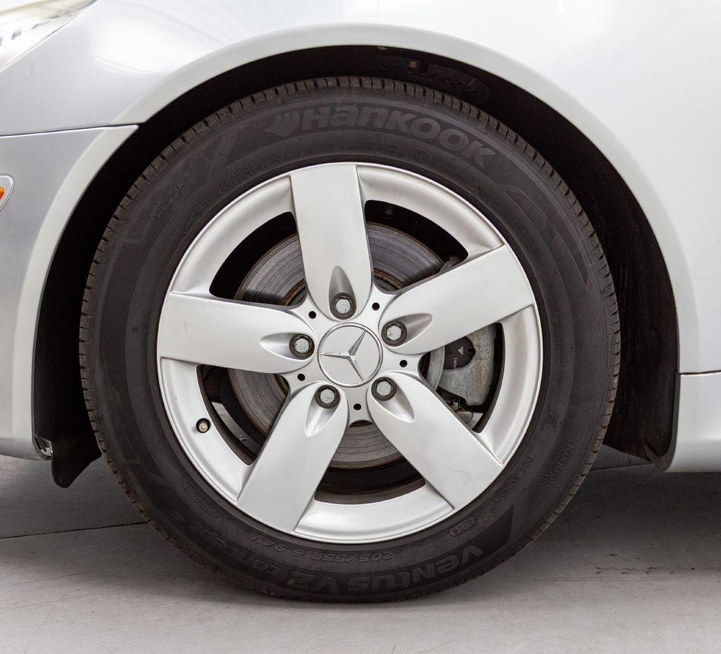 2006 Mercedes-Benz SLK-Class Image 20