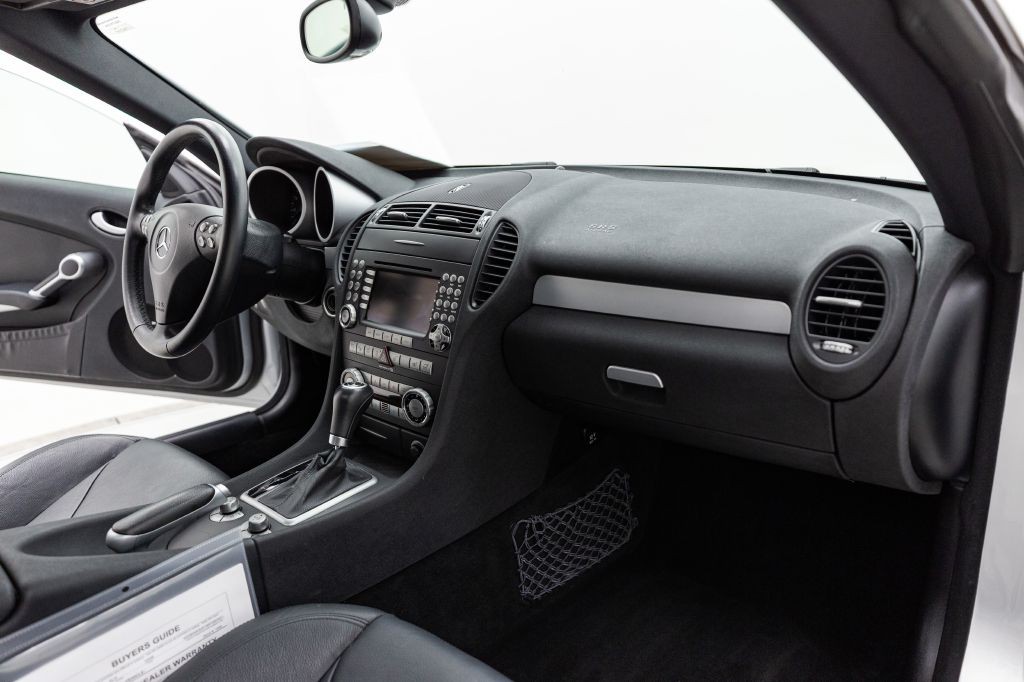2006 Mercedes-Benz SLK-Class Image 39
