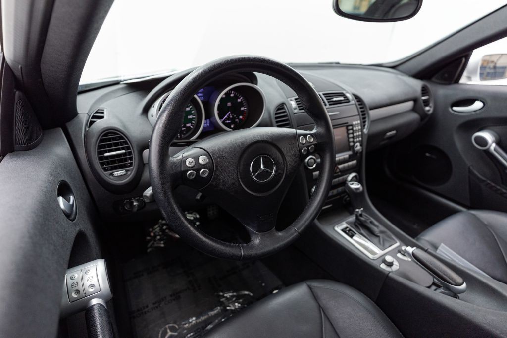 2006 Mercedes-Benz SLK-Class Image 52
