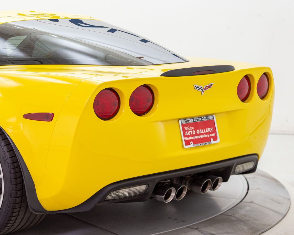 2007 Chevrolet Corvette Image 14