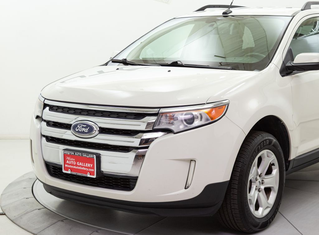 2011 Ford Edge Image 9