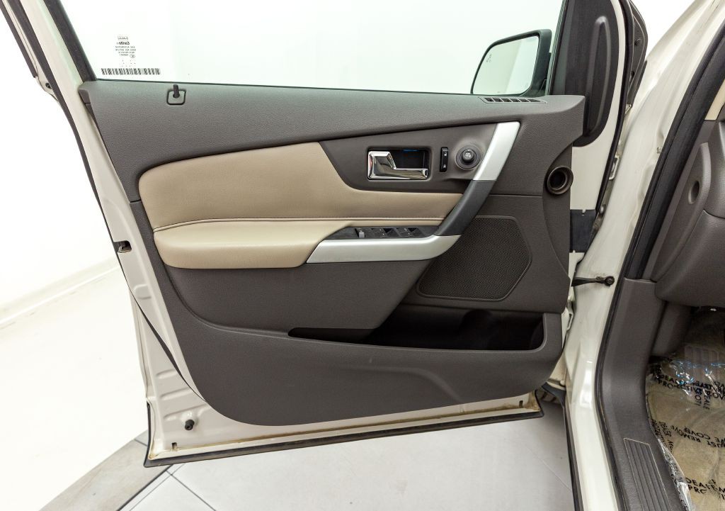2011 Ford Edge Image 27