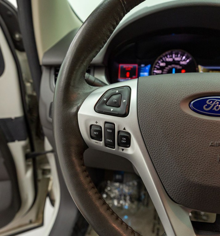 2011 Ford Edge Image 62