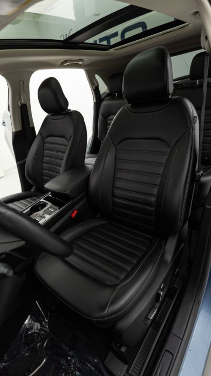 2019 Ford Edge Image 30