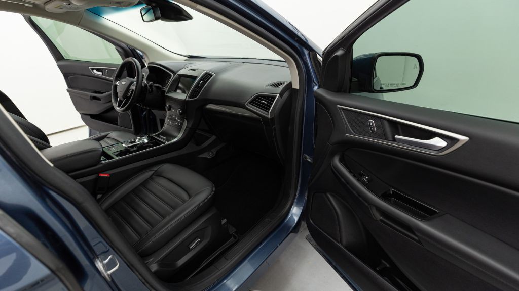 2019 Ford Edge Image 33