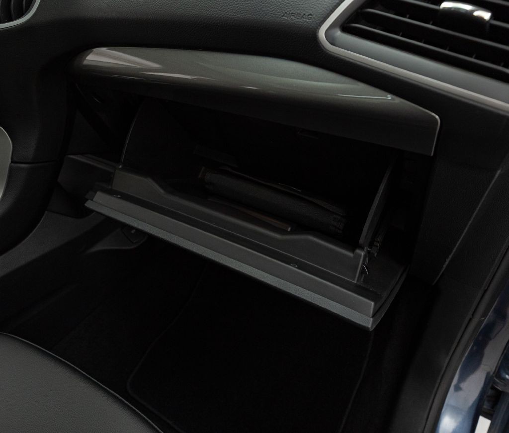 2019 Ford Edge Image 38