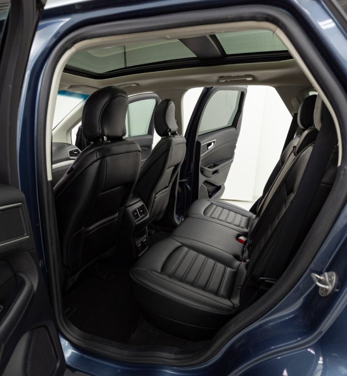 2019 Ford Edge Image 42