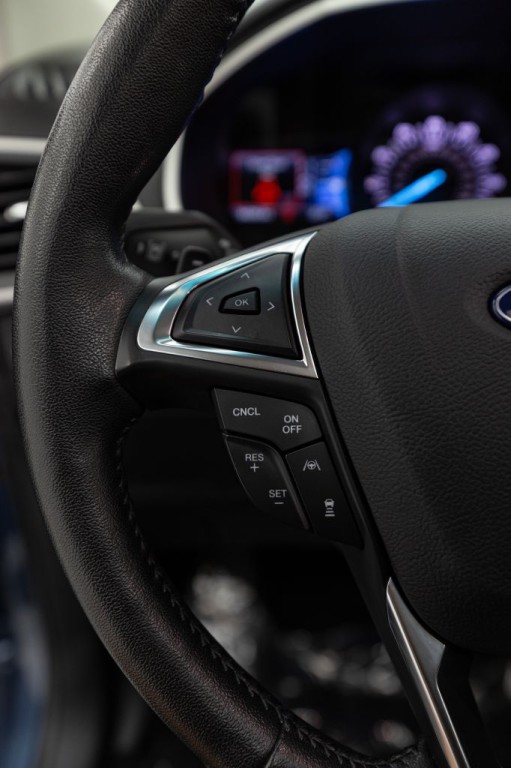 2019 Ford Edge Image 64