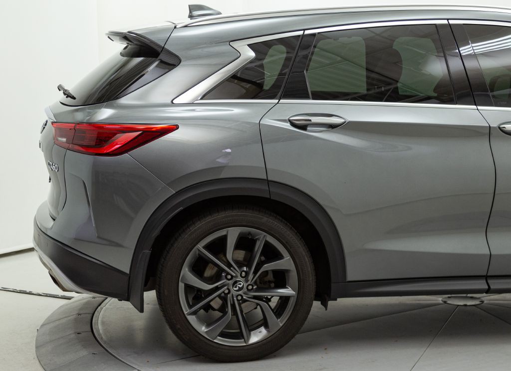 2019 INFINITI QX50 Image 17